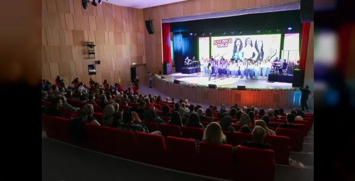 Selçuklu'da Anadolu Rock konseri düzenlendi