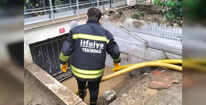 Tekirdağ'dan İstanbul'a afet desteği gönderildi