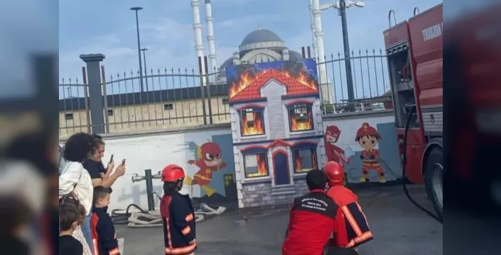 Trabzon İtfaiyesi, 9 ayda 5 bin 244 kişiye eğitim verdi