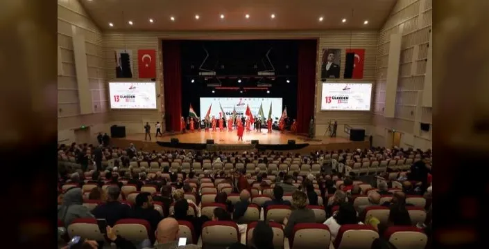 Türk dünyası şair ve yazarları Talas'ta buluştu