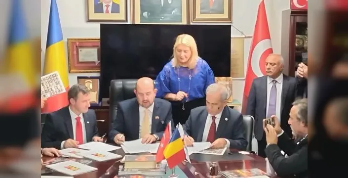 Türk ve Rumen gazeteciler iş birliği protokolü imzaladı