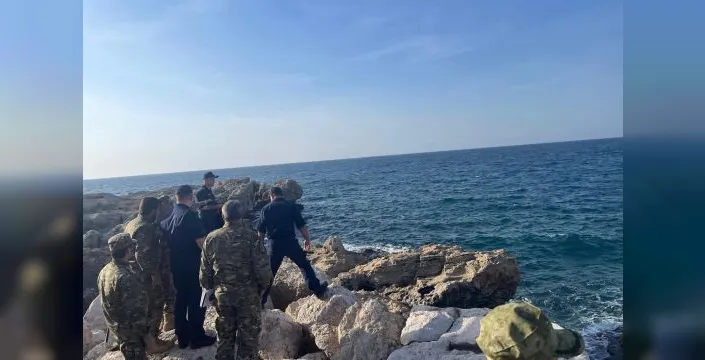 Türk ve Suriye deniz kuvvetleri Lazkiye'de görüştü