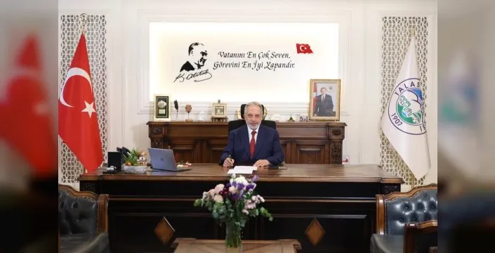 Yalçın'dan 29 Ekim mesajı: Cumhuriyet sonsuza dek yaşayacaktır