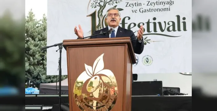 Yayman, Hatay'da yeni anayasa ve yatırımları ele aldı