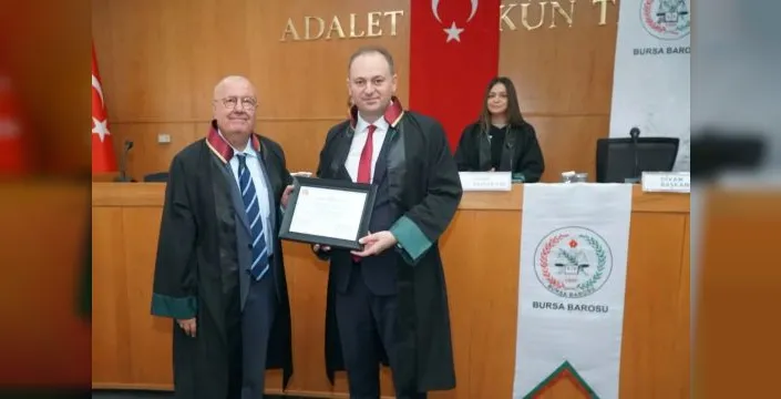 Yener Poroy, Bursa Barosu başkanlığını devraldı